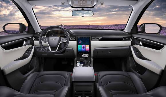 Галерея JAC J7