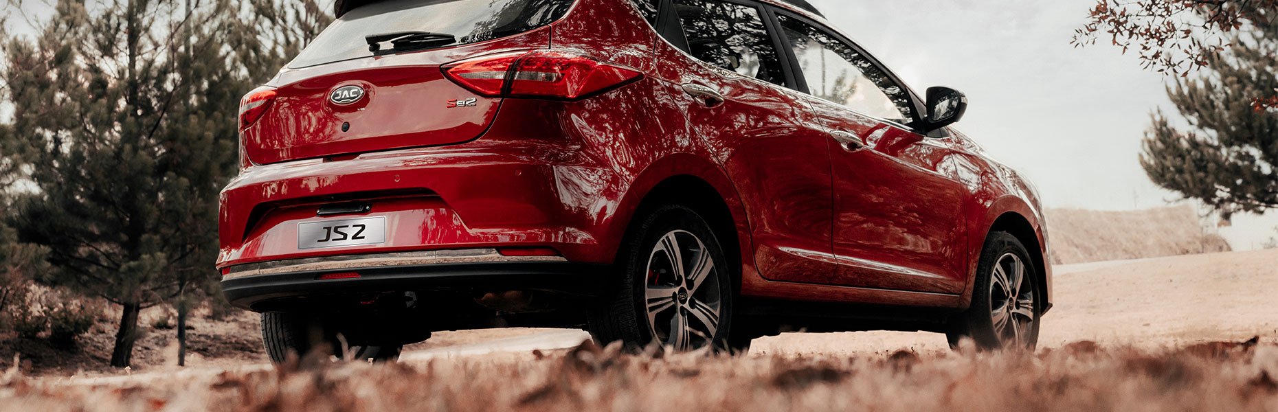 Комплектації JAC JS2