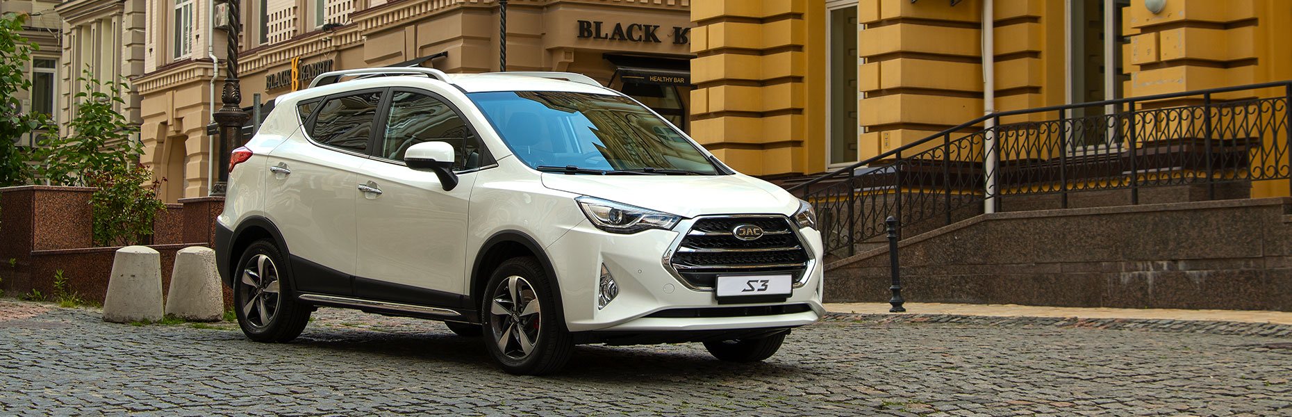 СІМЕЙНИЙ КОМПАКТНИЙ КРОСОВЕР