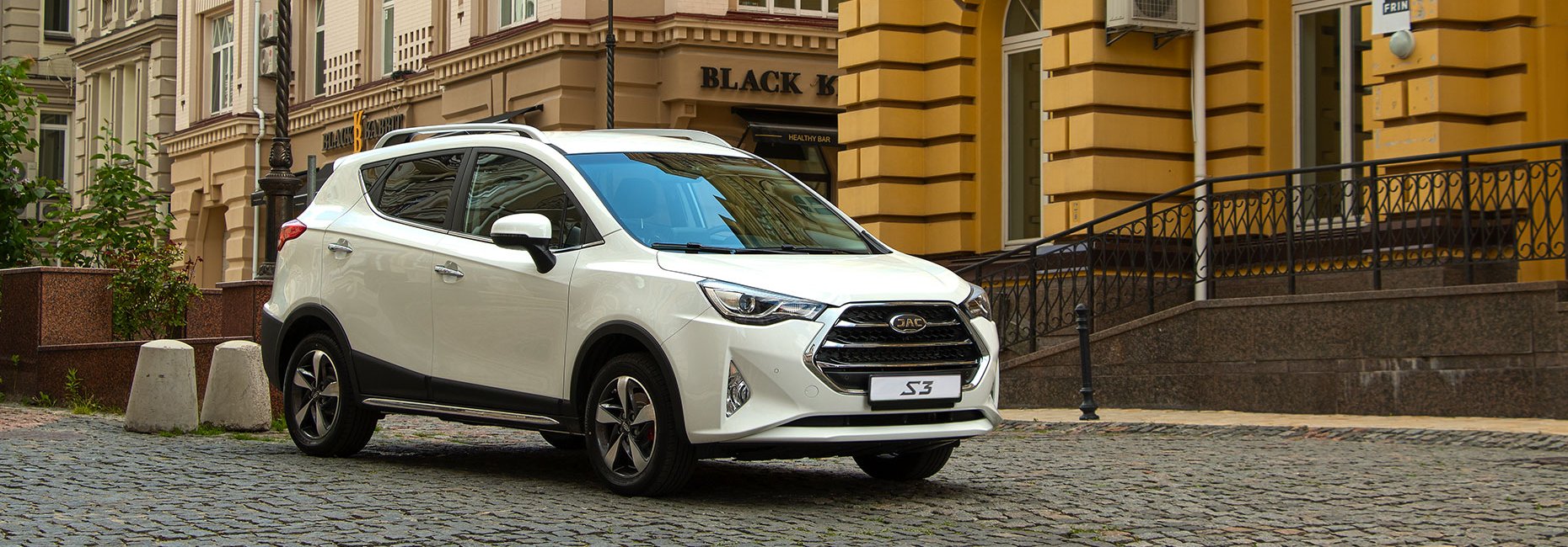 СІМЕЙНИЙ КОМПАКТНИЙ КРОСОВЕР